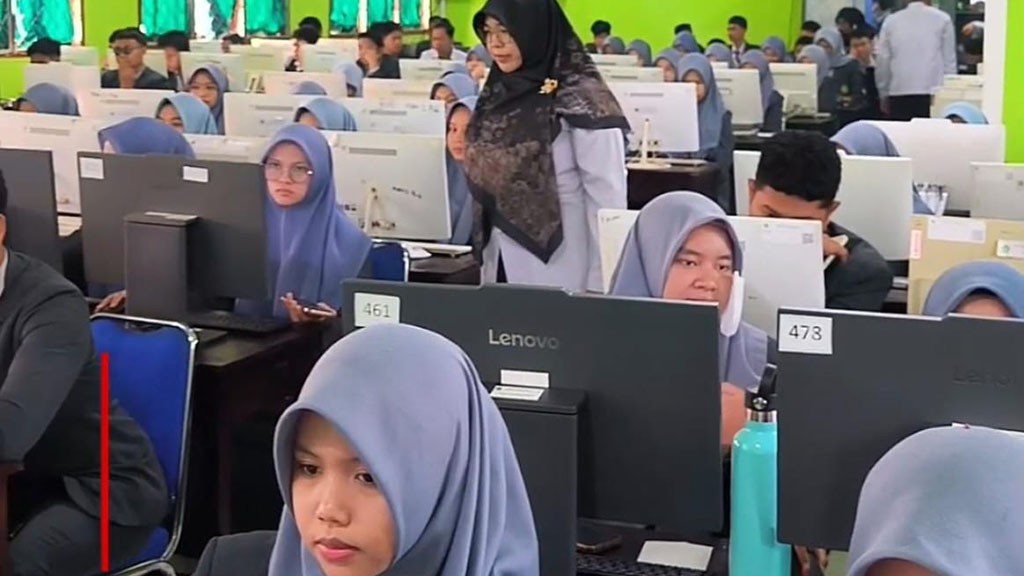 MAN 1 Palembang melaksanakan kegiatan gladi Tes Kemampuan Akademik (TKA) bagi siswa kelas XII selama empat hari, mulai tanggal 12 hingga 15 Oktober 2026. Kegiatan ini berlangsung di Laboratorium Komputer MAN 1 Palembang dengan diikuti sebanyak 333 murid.